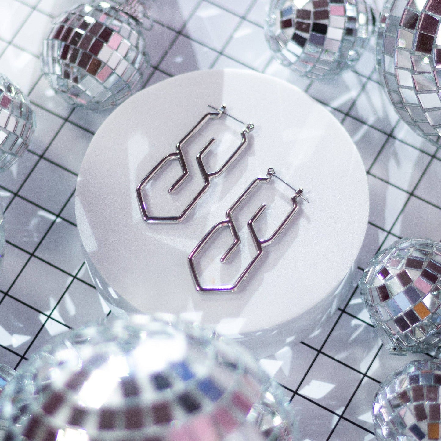 S Earrings (Silver)