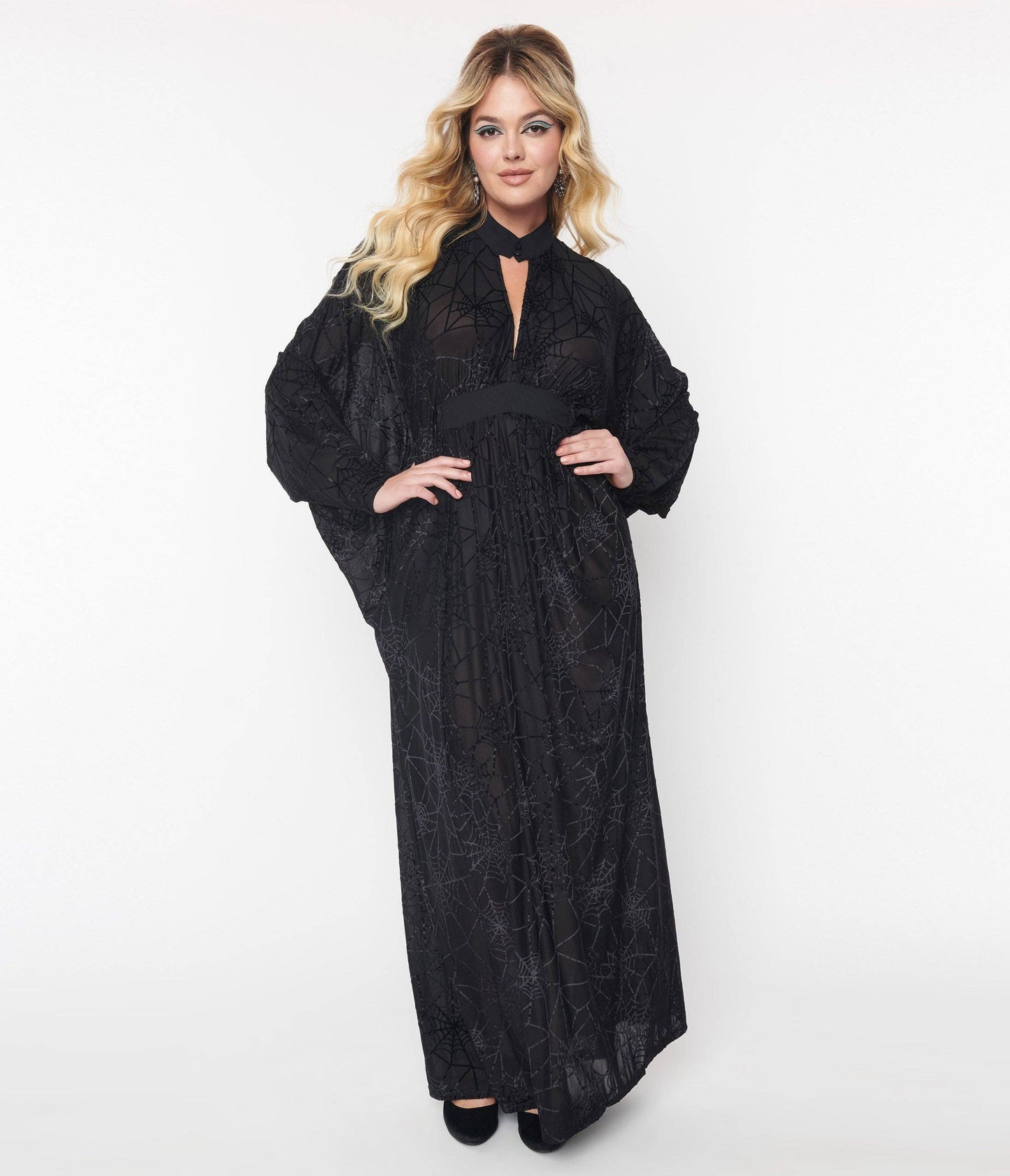 Black Flocked Spiderweb Keyhole Caftan