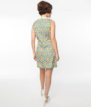 Load image into Gallery viewer, Smak Parlour Green &amp; Pink Mod Daisy Liberated Mini Dress
